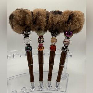4 Leopard Pom Pom Beaded Pens Set
